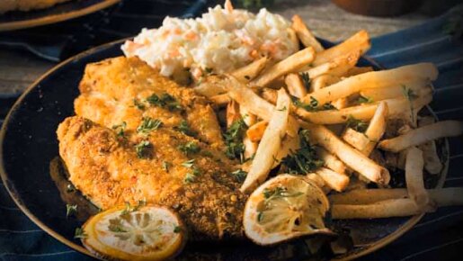 Restaurant Mad Dog and Cat's Steak, Seafood, and Spirits, O'Fallon, photo