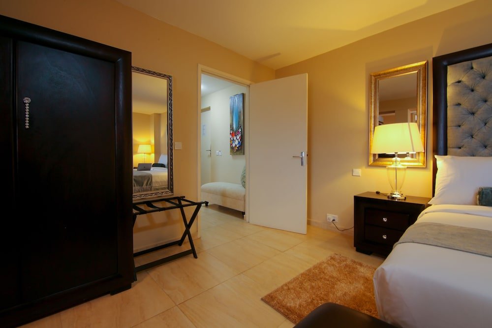 Фото Best Western Plus Accra Beach Hotel