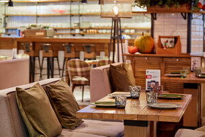 Bon App cafe (Nikolskaya Street, 25), restaurant