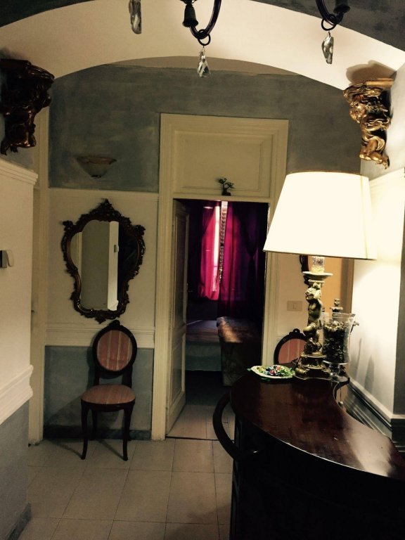 Фото Opera Street In Vatican Hotel