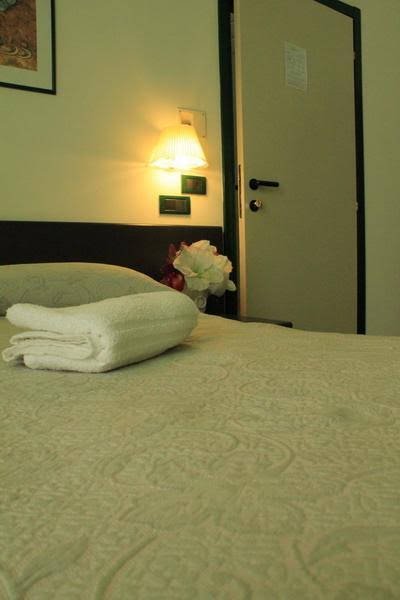 Фото Si Rimini Hotel