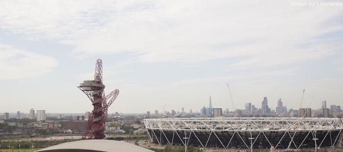 Фото Holiday Inn Express London - Stratford, an Ihg Hotel