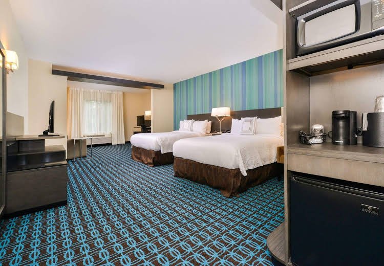 Фото SpringHill Suites Raleigh Cary