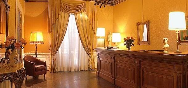 Фото Hotel Bretagna Heritage – Alfieri Collezione