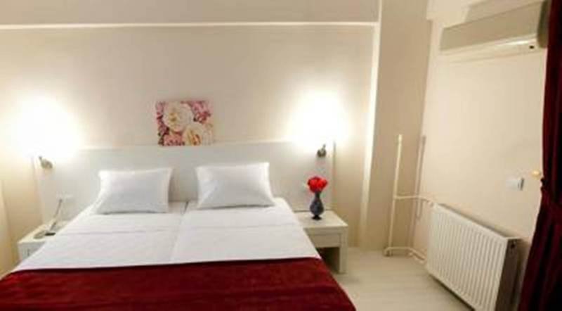 Фото Ayapam Hotel