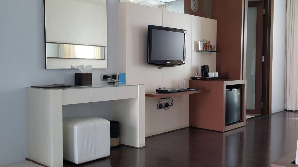 Фото Отель Z Through by The Zign