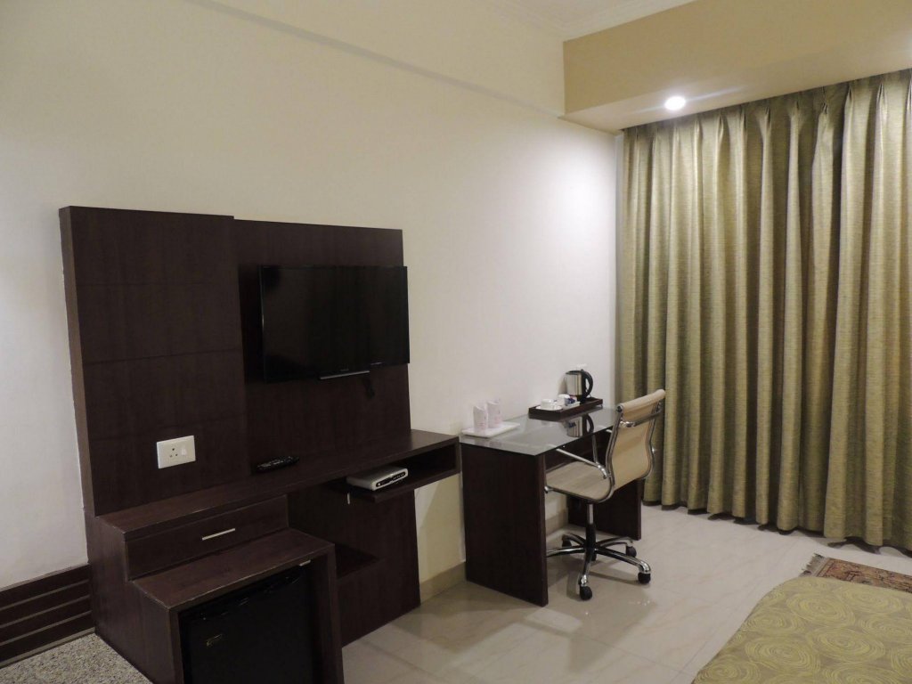 Фото Diamond Hotel