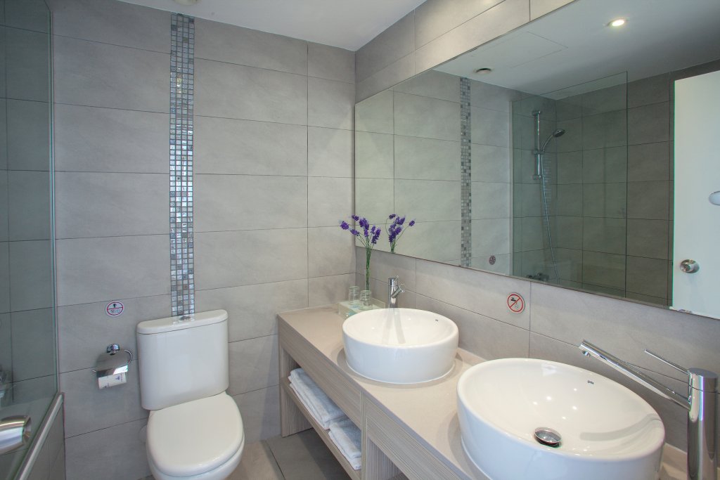 Фото Limanaki Beach Hotel