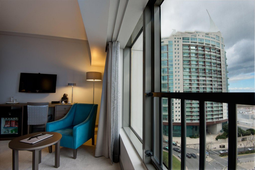 Фото Tivoli Oriente Lisboa Hotel