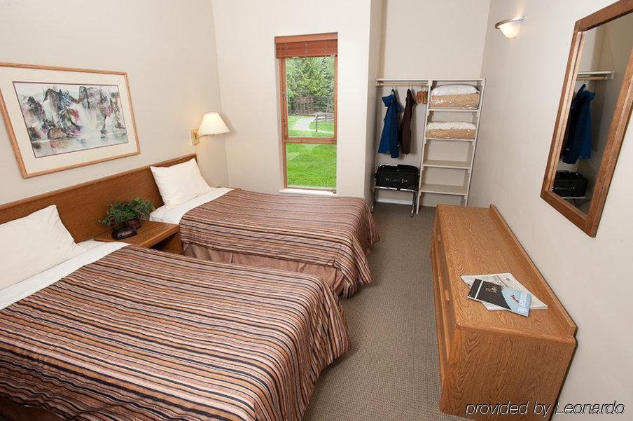 Фото Tantalus Resort Lodge