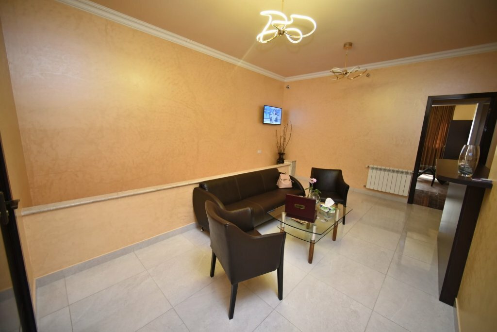 Hotel Mbm Hotel Yerevan, Yerevan, photo