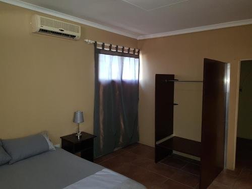 Фото Kleinplasie Guesthouse