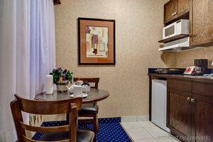 Гостиница Best Western Plus Suites Downtown