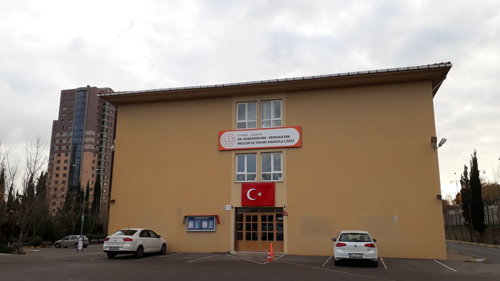 dr nureddin erk perihan erk mesleki ve teknik anadolu lisesi fen lisesi sosyal bilimler lisesi barbaros mah halk cad no 14 atasehir istanbul turkiye yandex haritalar