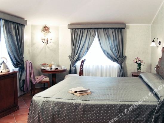 Фото Hotel Mozart