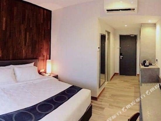 Фото Frame Hotel