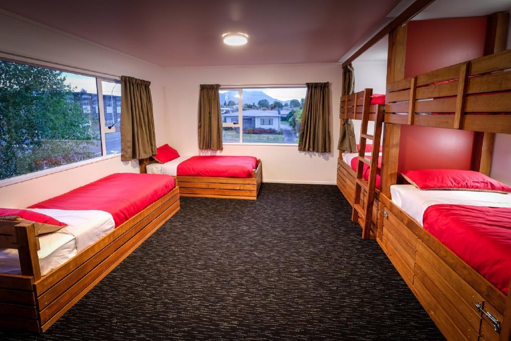 Фото Haka Lodge Taupo