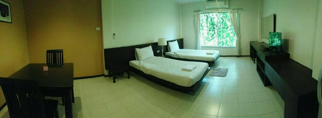 Фото Le Ranong Bistro Hotel