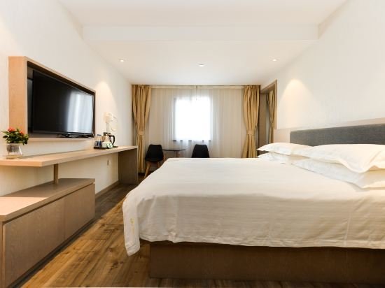 Фото Jitai Hotel Shanghai Railway Station South Square