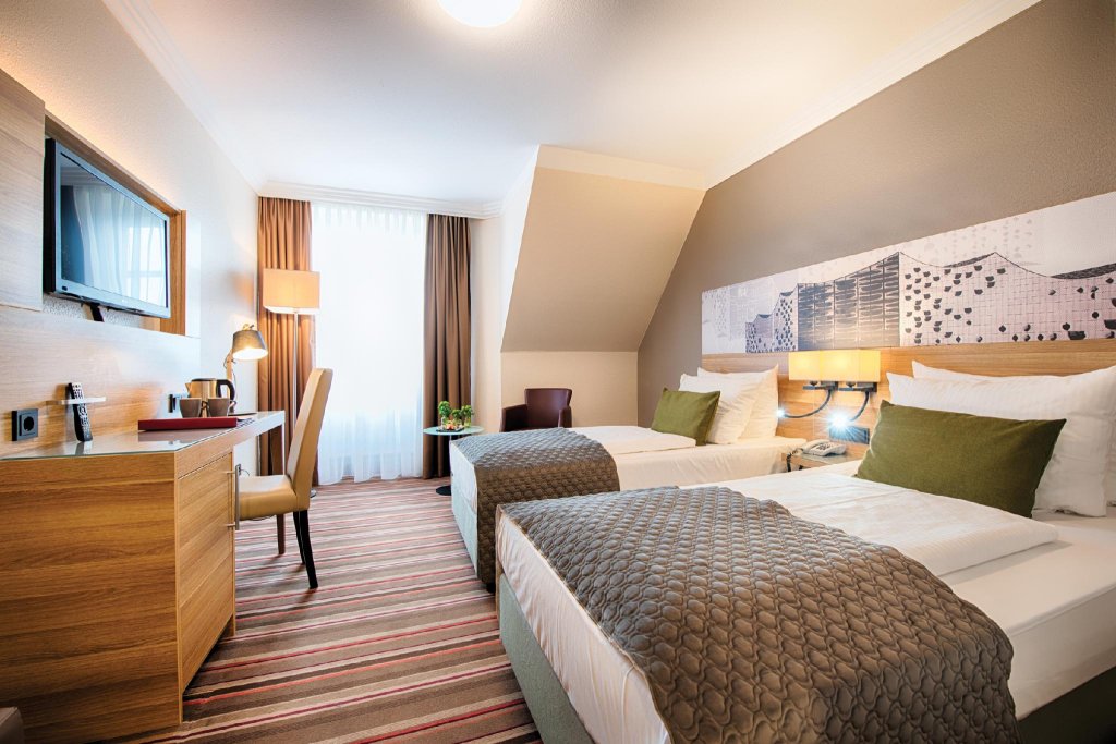 Фото Leonardo Hotel Hamburg Stillhorn