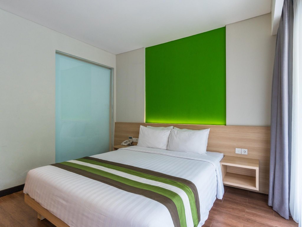 Фото Grand Whiz Hotel Nusa Dua Bali