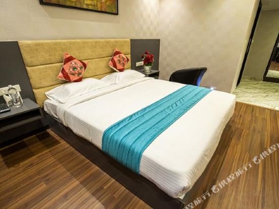 Фото Grand Seasons - The Business Hotel