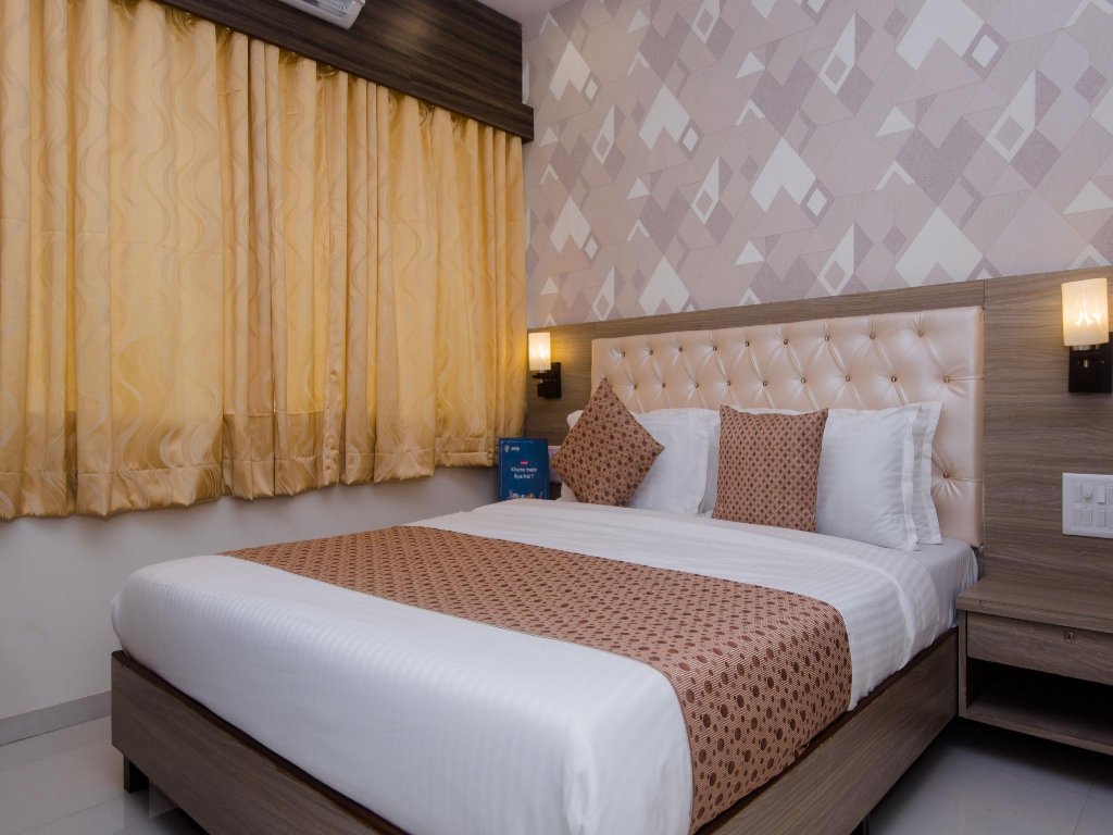 Фото Oyo 14056 Golden Arch