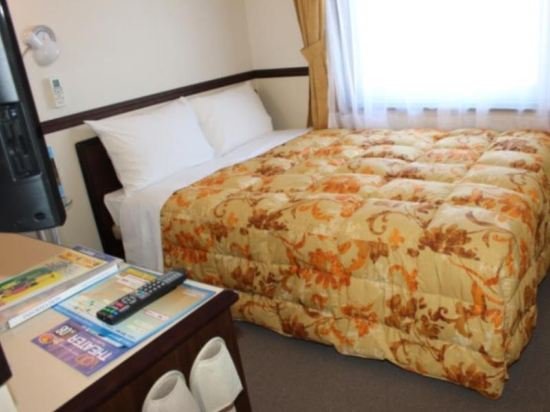 Фото Toyoko Inn Kobe Sannomiya No. 2