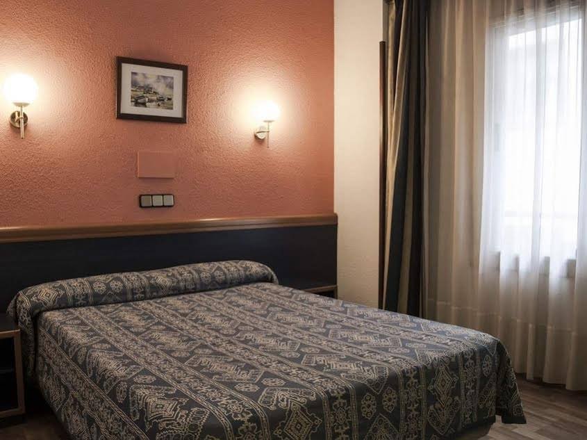 Фото Hotel Ronda House
