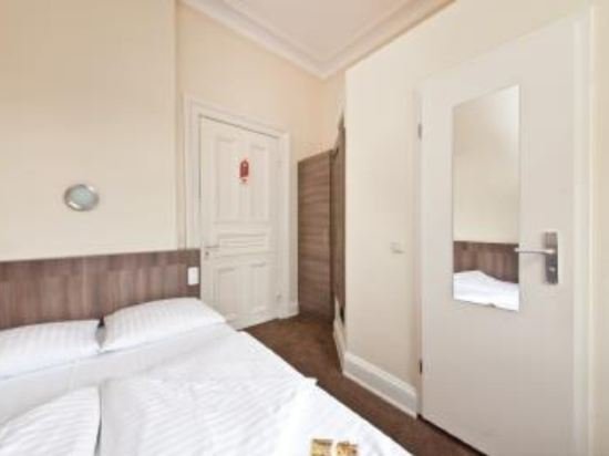 Фото Hotel Königshof Hamburg