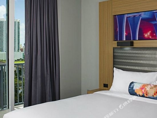 Фото Aloft Miami - Brickell