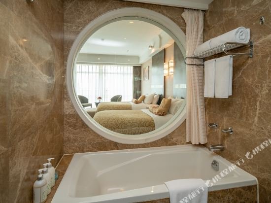 Фото Dongying Blue Horizon Intenational Hotel