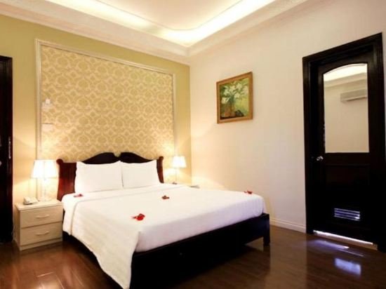 Фото Hanoi Royal Palace Hotel 2