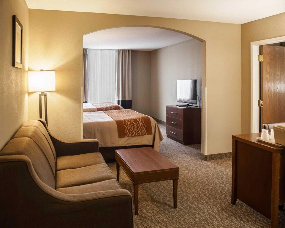 Фото Quality Inn & Suites Georgetown - Seaford