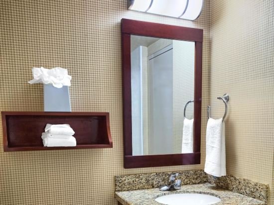 Фото Four Points by Sheraton Los Angeles Westside