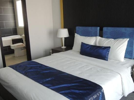 Фото Iris Hotel Saigon