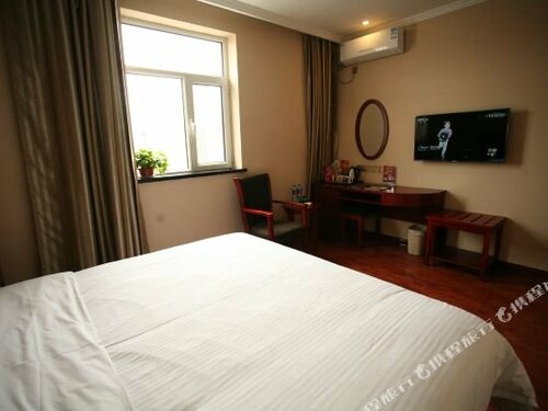 Гостиница Greentree Inn Xinzhou Jianshe S Road Express Hotel в Синьчжоу