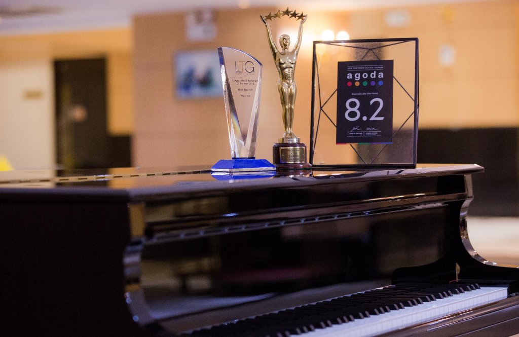 Фото Esperado Lake View Hotel