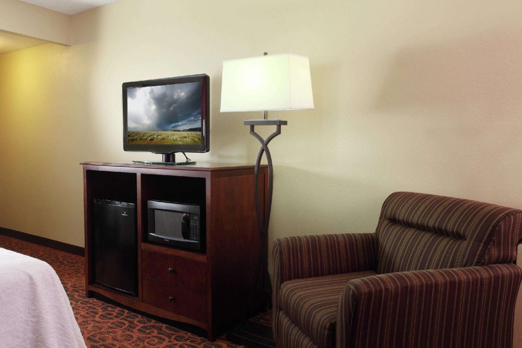 Фото Hampton Inn Atlanta Nw Cumberland