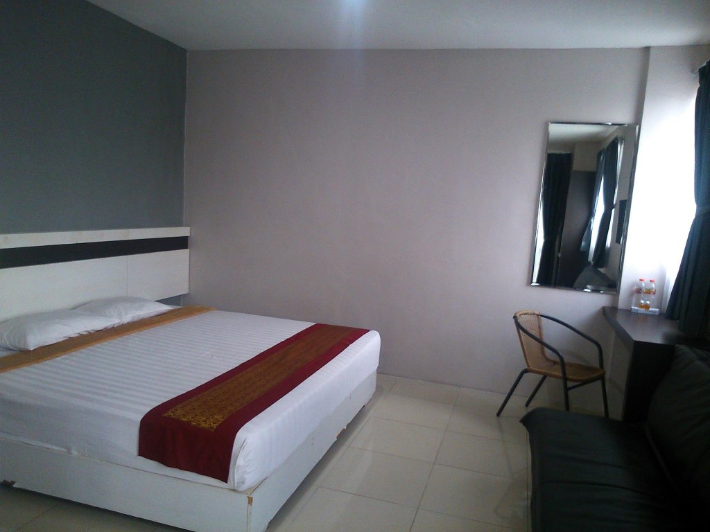 Фото De Wahyu Hotel