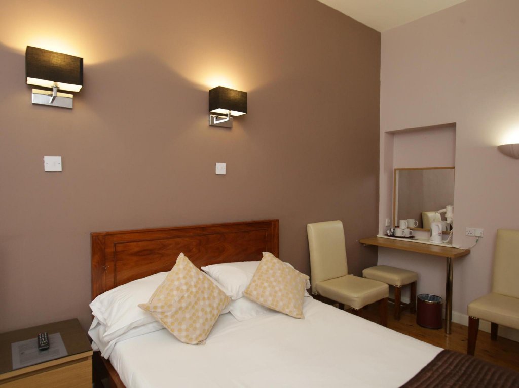 Фото Merchant City Inn