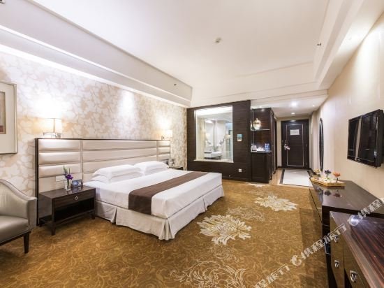 Фото Country Garden Phoenix Hotel Lechang