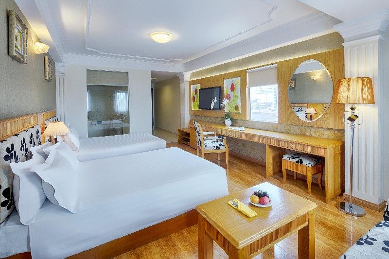 Фото Silverland Central