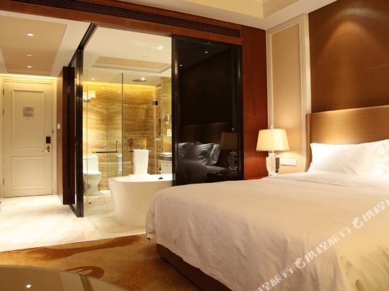 Фото Grand New Century Hotel Hohhot