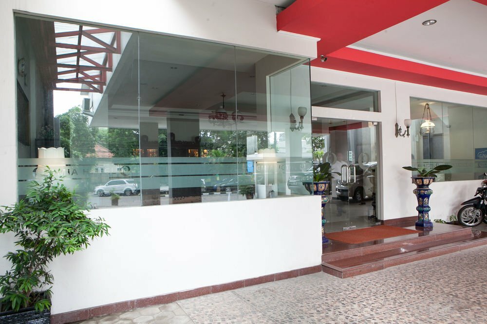 Hotel RedDoorz near Trans Studio Bandung 3, Bandung, photo