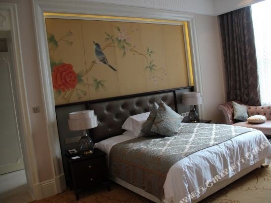 Фото Saussurea Hotel