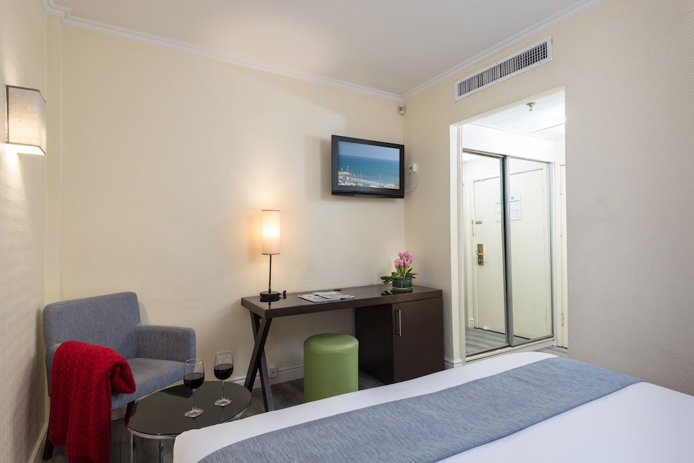 Фото 228717713997