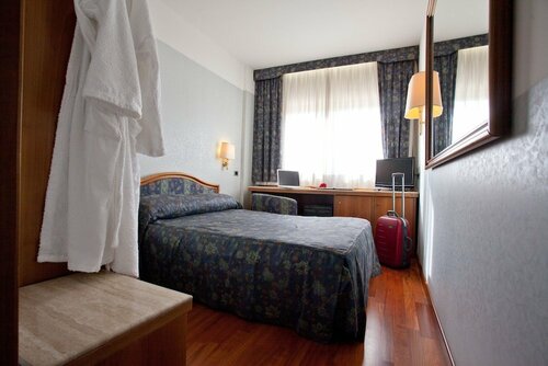 Гостиница Hotel Perugia Plaza в Перудже