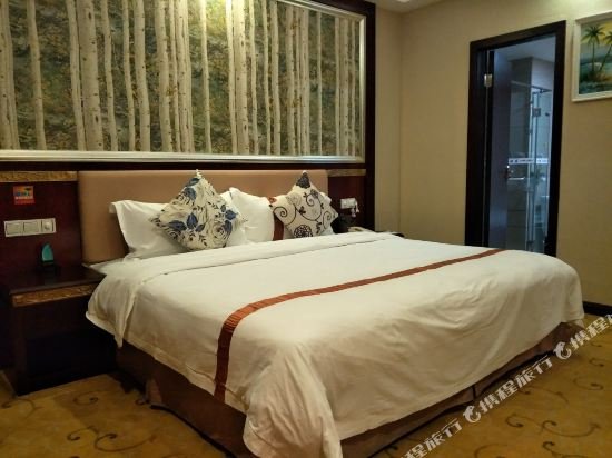 Фото Junyue Hotel