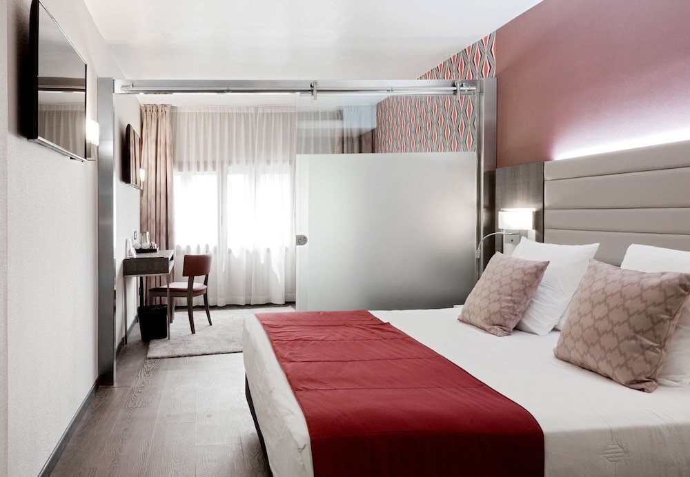 Фото Hotel Ronda Lesseps